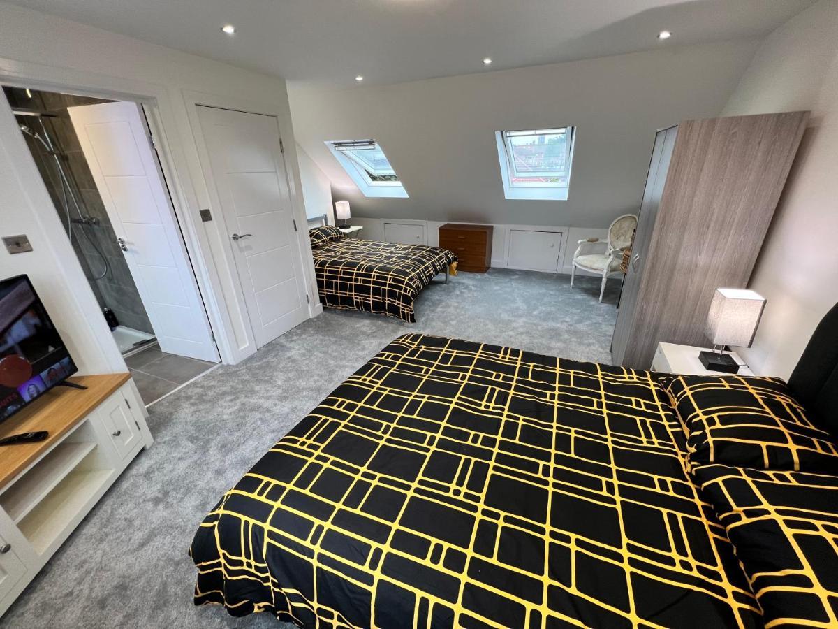 הוילה לונדון Wembley Stadium 5 Star Brand New Luxury Sleeps 14 With Parking מראה חיצוני תמונה