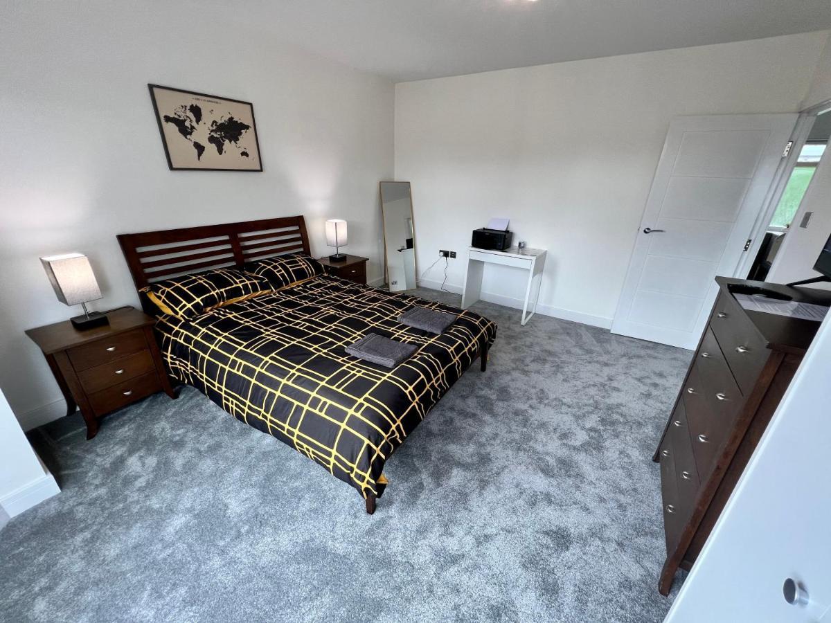 הוילה לונדון Wembley Stadium 5 Star Brand New Luxury Sleeps 14 With Parking מראה חיצוני תמונה