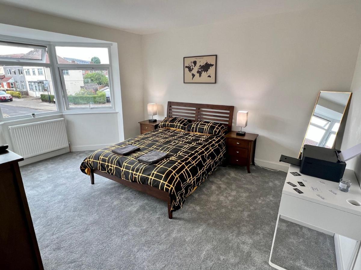 הוילה לונדון Wembley Stadium 5 Star Brand New Luxury Sleeps 14 With Parking מראה חיצוני תמונה